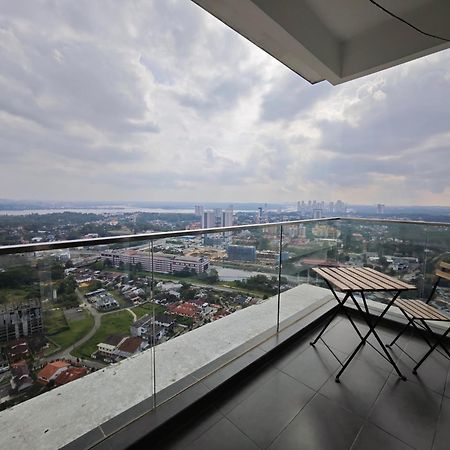 Ais-Kacang Sweet Home Pinnacle Tower Johor Bahru Exterior foto